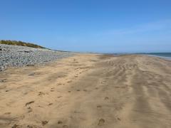 Heading down the fabulous stretch of beach on the north side of Northam Burrows